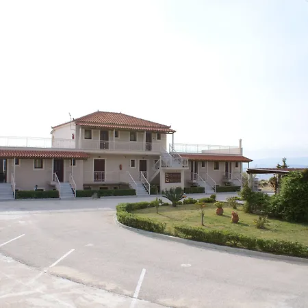 Aparthotel Ammos Minia