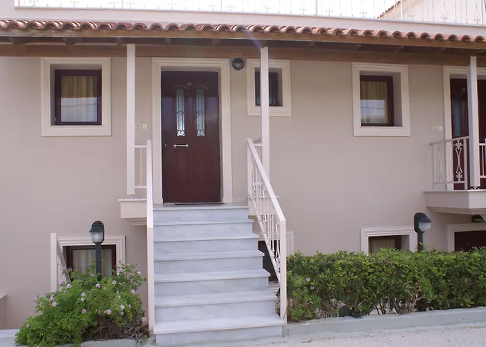 Aparthotel Ammos Minia