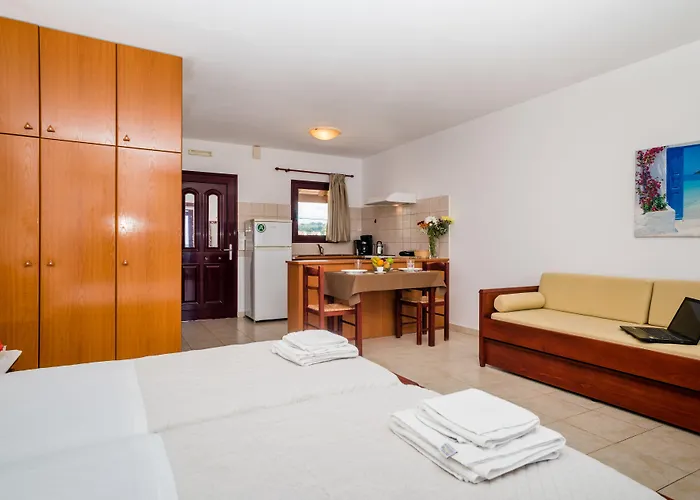 Aparthotel Ammos 4*