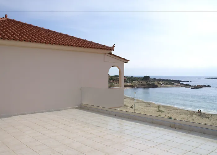 Ammos Aparthotel Minia